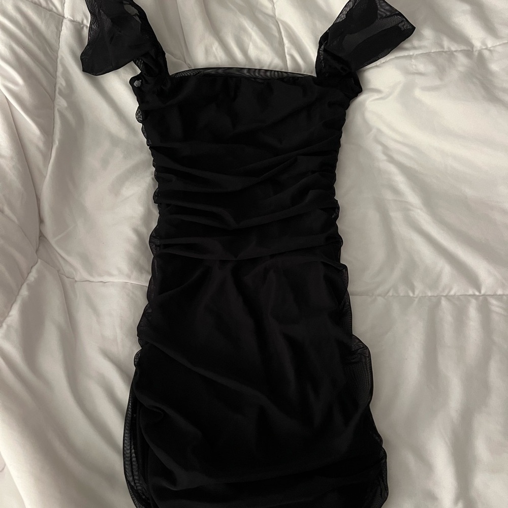 Princess polly dress - Picture 3 of 5
